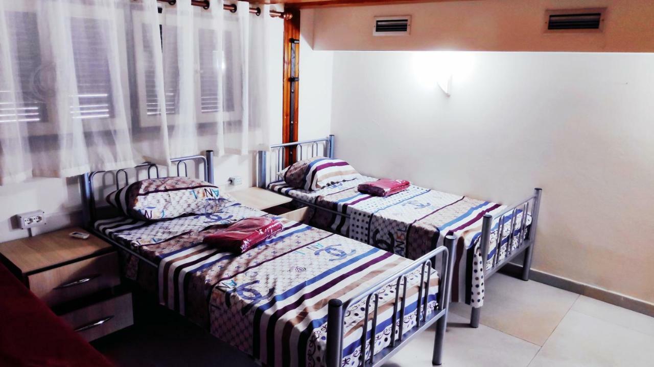 Tufina Hostel Tirana Exterior photo